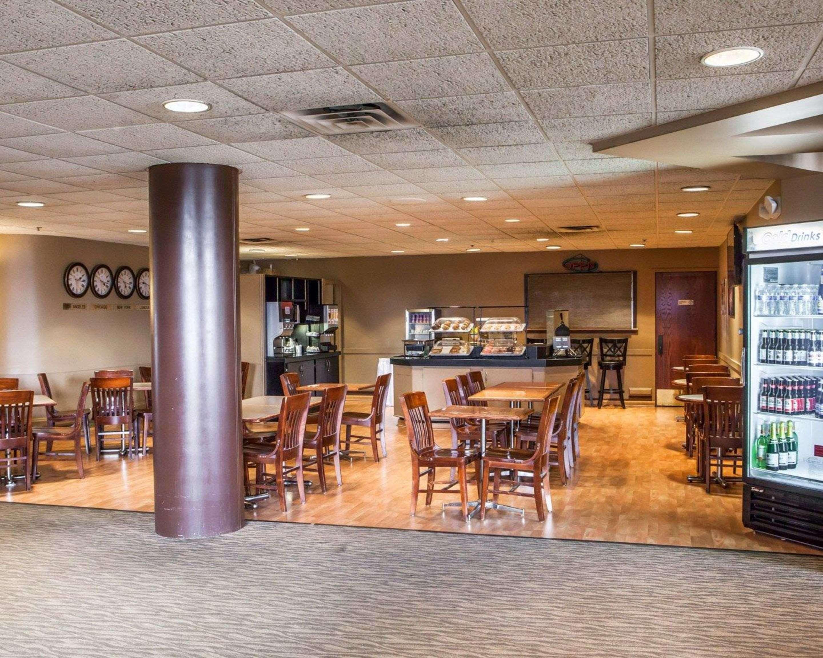 Quality Inn & Suites Orland Park - Chicago Exterior photo